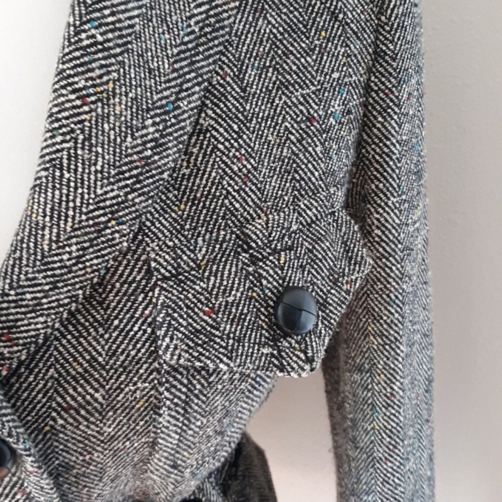Bcbg MaxAzria Belted Herringbone Jacket Small - Picture 2 of 8